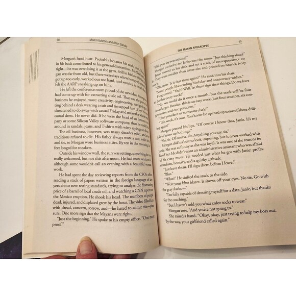 The Mayan Apocalypse Hitchcock Gansky 2010 Paperback Fiction Harvest House - Picture 11 of 16